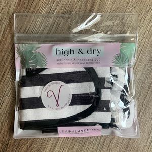High and Dry towel set